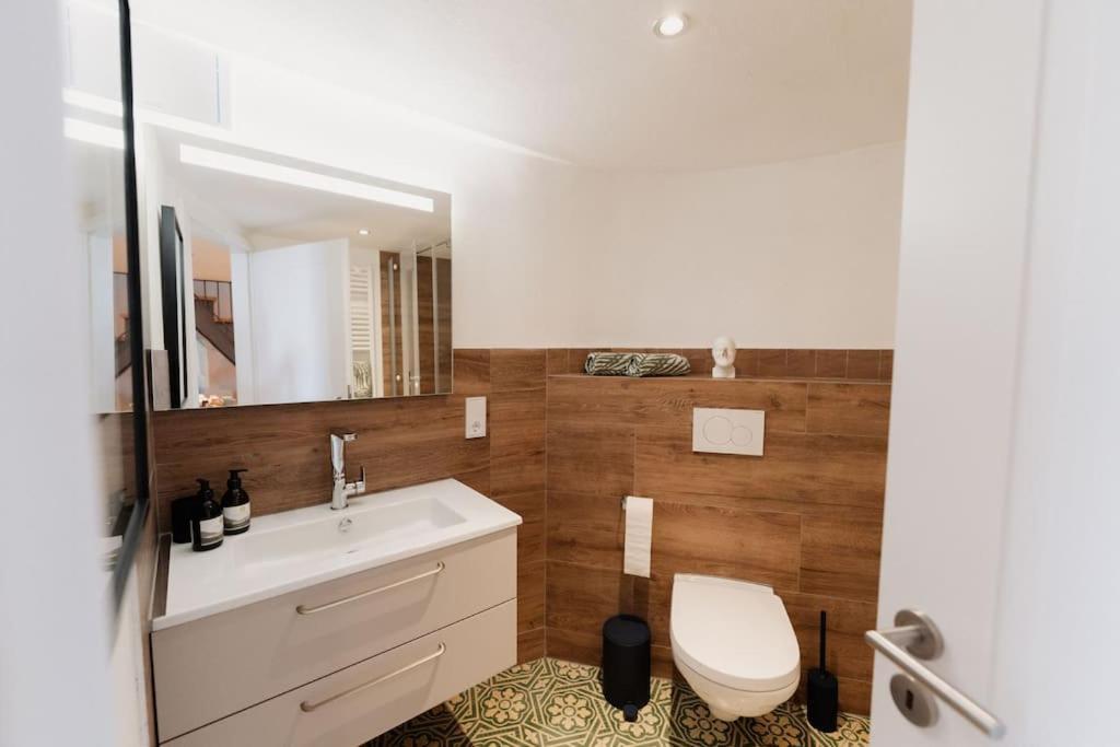 Modernes Tiny House Mit Sonnenterrasse Ediger-Eller Exterior foto